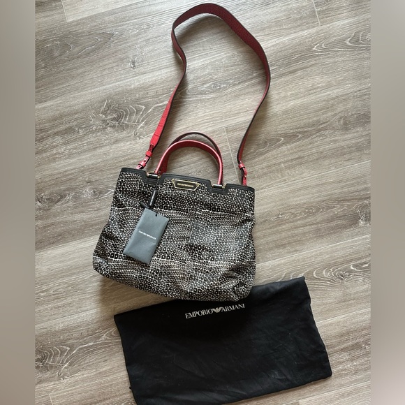 🔥last call!NWT authentic Emporio Armani leather handbag with leopard print. - Picture 3 of 7